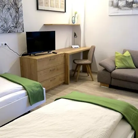 Vermietung Helmut Buergmann *