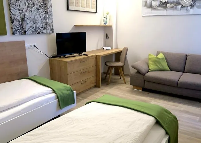 Vermietung Helmut Buergmann *